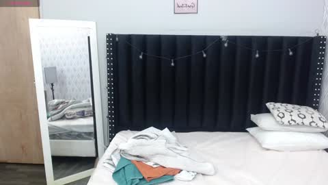  GRETCHEN  online show from January 11, 2025, 12:29 pm