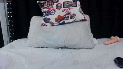  GRETCHEN  online show from January 11, 2025, 3:31 pm