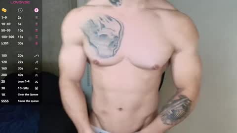 colombianmuscle8 online show from February 17, 2026, 3:19 pm