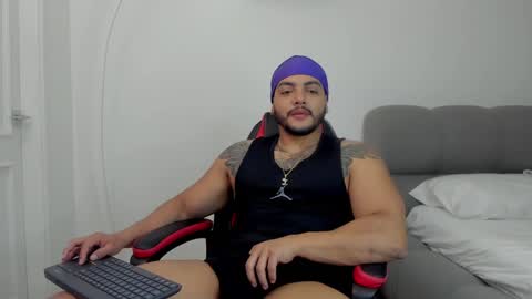 Jhoan online show from February 2, 2025, 12:30 am