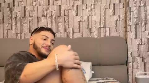 Jhoan online show from September 10, 2025, 3:06 am