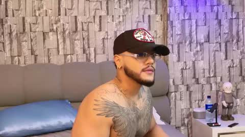 Jhoan online show from September 16, 2025, 2:45 am