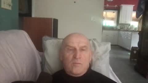 Snapshot of colvik2 chatting on April 30, 2026, 9:41 pm colvik2 online show from April 30, 2026, 9:41 pm