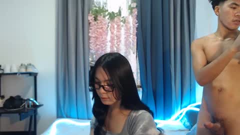 come_wet_me online show from March 11, 2025, 12:06 pm