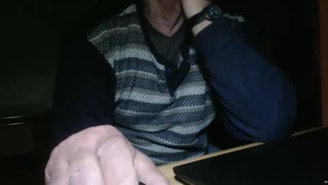 Snapshot of comemivuoi2 chatting on January 19, 2026, 5:11 am comemivuoi2 online show from January 19, 2026, 5:11 am