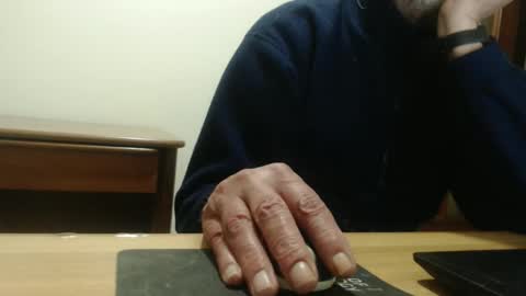 Snapshot of comemivuoi2 chatting on February 1, 2026, 6:28 pm comemivuoi2 online show from February 1, 2026, 6:28 pm