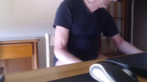 comemivuoi2 online show from April 11, 2026, 5:56 am