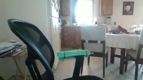 comeonmymouth online show from February 4, 2025, 9:31 pm