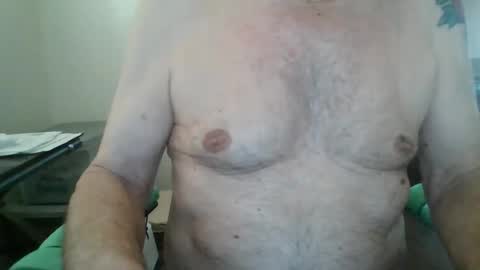 Snapshot of comeonmymouth chatting on June 8, 2026, 10:10 pm comeonmymouth online show from June 8, 2026, 10:10 pm