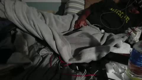 Snapshot of comesuckthisdick111 chatting on February 28, 2026, 8:15 am comesuckthisdick111 online show from February 28, 2026, 8:15 am