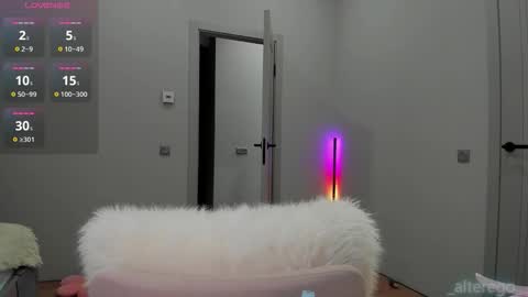 Snapshot of cometoseeme_ chatting on March 11, 2026, 5:19 pm Alice online show from March 11, 2026, 5:19 pm