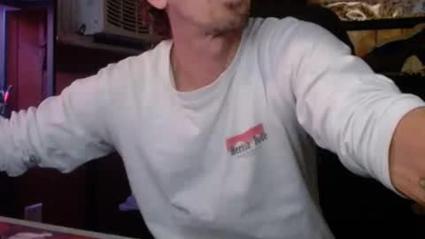 Snapshot of comic_king27 chatting on February 2, 2026, 1:04 am Nelson or ComicKing and sometime Peachy143 online show from February 2, 2026, 1:04 am