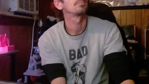 Snapshot of comic_king27 chatting on February 6, 2026, 11:19 pm Nelson or ComicKing and sometime Peachy143 online show from February 6, 2026, 11:19 pm