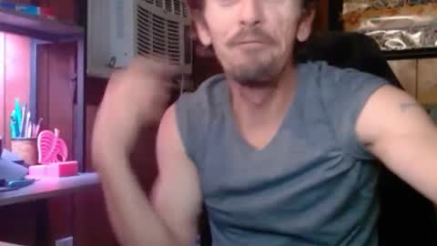 Snapshot of comic_king27 chatting on February 11, 2026, 1:54 am Nelson or ComicKing and sometime Peachy143 online show from February 11, 2026, 1:54 am