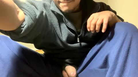 Snapshot of comobailamioso chatting on March 7, 2025, 9:51 am comobailamioso online show from March 7, 2025, 9:51 am