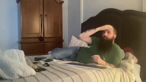 Snapshot of concentralized chatting on February 1, 2025, 6:00 am Matt online show from February 1, 2025, 6:00 am