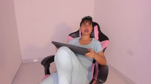 Conejita online show from July 4, 2026, 12:50 am