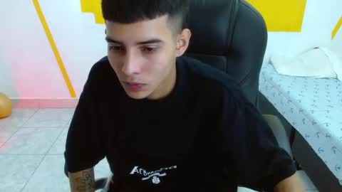 Snapshot of coney_boy chatting on February 26, 2025, 12:47 pm Coney online show from February 26, 2025, 12:47 pm