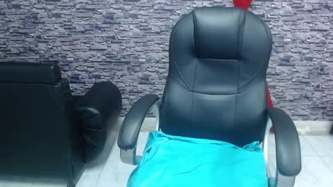 Snapshot of coney_boy chatting on March 4, 2025, 12:44 pm Coney online show from March 4, 2025, 12:44 pm