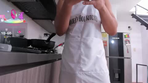 Damian and Daniel online show from April 13, 2026, 2:55 pm