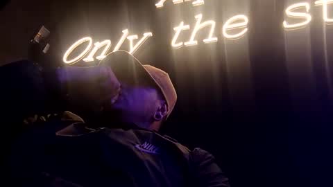 connor_mcc1 online show from February 2, 2026, 11:31 am