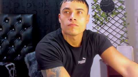 Snapshot of connorsmith_26 chatting on December 30, 2024, 2:08 pm Connor Smith online show from December 30, 2024, 2:08 pm