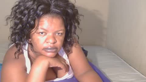 Snapshot of conny685249 chatting on January 5, 2025, 12:09 am conny online show from January 5, 2025, 12:09 am
