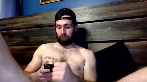 Snapshot of constructionmike1 chatting on March 4, 2026, 8:15 pm constructionmike1 online show from March 4, 2026, 8:15 pm