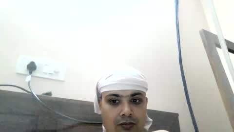 Cool Breeze09 online show from March 25, 2026, 11:38 am