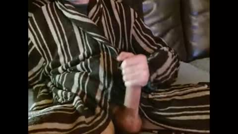 Snapshot of coolbreeze420842217 chatting on December 19, 2025, 4:36 pm coolbreeze420 online show from December 19, 2025, 4:36 pm