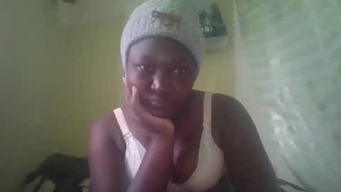 coolgirl001 online show from March 10, 2025, 2:59 pm