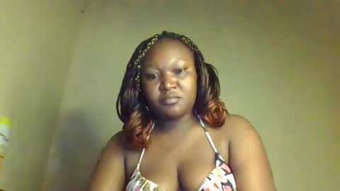 coolgirl001 online show from January 13, 2026, 3:28 pm