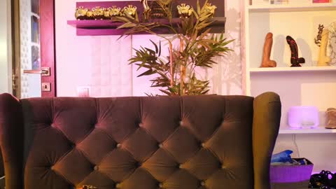 Snapshot of coolteacher chatting on February 6, 2025, 9:22 am Ginger The Cringer online show from February 6, 2025, 9:22 am