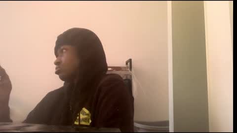 Snapshot of coolvibes69 chatting on December 14, 2025, 3:06 pm coolvibes69 online show from December 14, 2025, 3:06 pm