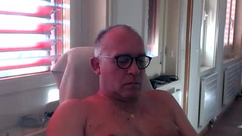 Snapshot of coquin369 chatting on July 22, 2026, 6:16 am Coquin369 online show from July 22, 2026, 6:16 am