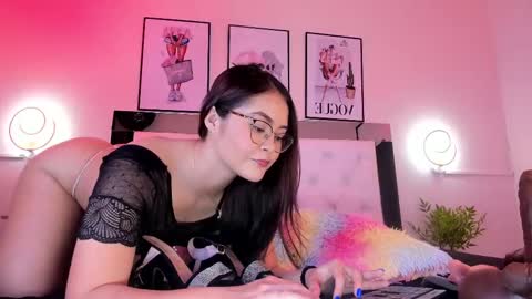 Snapshot of corachandler chatting on March 3, 2025, 9:26 pm Cora online show from March 3, 2025, 9:26 pm