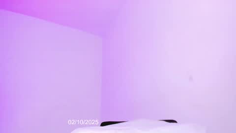 Snapshot of coral_princex chatting on October 3, 2025, 5:04 am Coral princex online show from October 3, 2025, 5:04 am