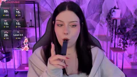Snapshot of coralinekeyns chatting on September 20, 2025, 5:41 am little girl who is always right or Coraline online show from September 20, 2025, 5:41 am