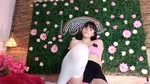Snapshot of coralinexxx07 chatting on September 13, 2025, 12:21 am Coraline uwu     Bienvenidos al dulce mundo de Coraline    Hola amores soy Coraline  Una chica  tierna juguetona online show from September 13, 2025, 12:21 am