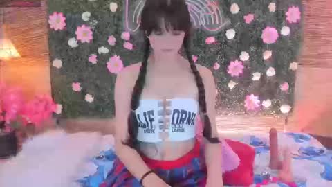 Snapshot of coralinexxx07 chatting on September 16, 2025, 12:00 am Coraline uwu     Bienvenidos al dulce mundo de Coraline    Hola amores soy Coraline  Una chica  tierna juguetona online show from September 16, 2025, 12:00 am