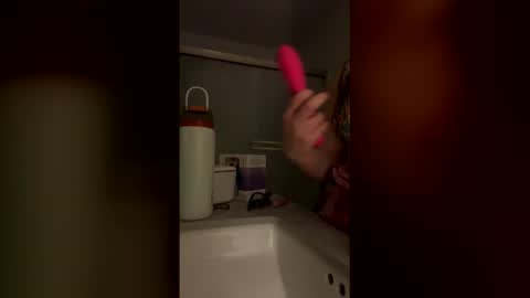 Snapshot of corals_house chatting on February 11, 2026, 7:13 am corals_house online show from February 11, 2026, 7:13 am