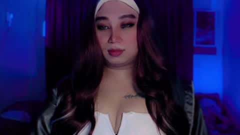 Snapshot of corefinder_xx chatting on April 8, 2026, 5:51 am corefinder_xx online show from April 8, 2026, 5:51 am