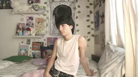 Snapshot of corey_moon chatting on July 17, 2026, 2:45 pm Corey Glenn online show from July 17, 2026, 2:45 pm