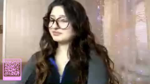 Snapshot of coreycorcoran chatting on February 18, 2026, 1:40 pm Elisheva online show from February 18, 2026, 1:40 pm