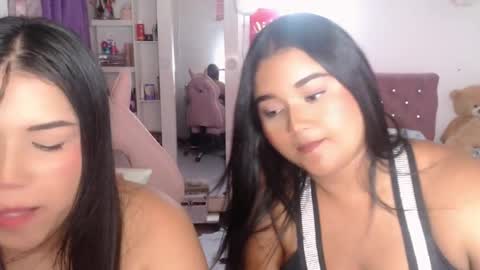 Snapshot of corina__ chatting on December 21, 2024, 11:56 pm corina online show from December 21, 2024, 11:56 pm