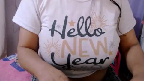 Snapshot of corinnahothotxxx chatting on January 19, 2026, 4:00 pm corinnahothotxxx online show from January 19, 2026, 4:00 pm