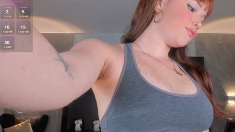 Snapshot of corinnerusso chatting on December 13, 2024, 9:57 am Corinne Russo online show from December 13, 2024, 9:57 am