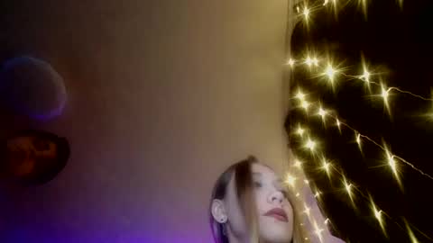 Snapshot of corn_404 chatting on December 20, 2024, 1:33 pm Nata and Raf online show from December 20, 2024, 1:33 pm