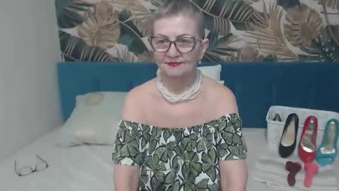 Snapshot of corssika chatting on March 17, 2026, 7:39 pm corssika online show from March 17, 2026, 7:39 pm