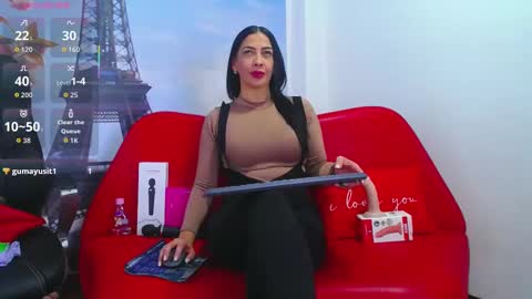 cortney tayler online show from September 25, 2025, 8:01 pm